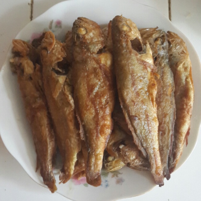 酥炸小黄花鱼