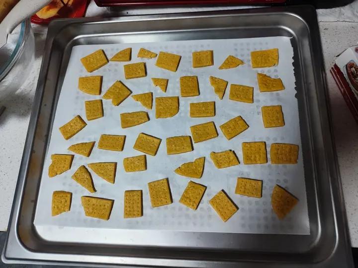 【辅食制作】：「宝宝磨牙饼干」(8个月以上)