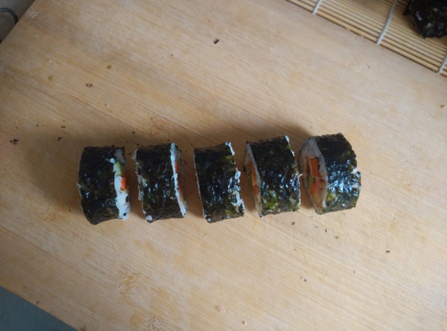 紫菜卷寿司