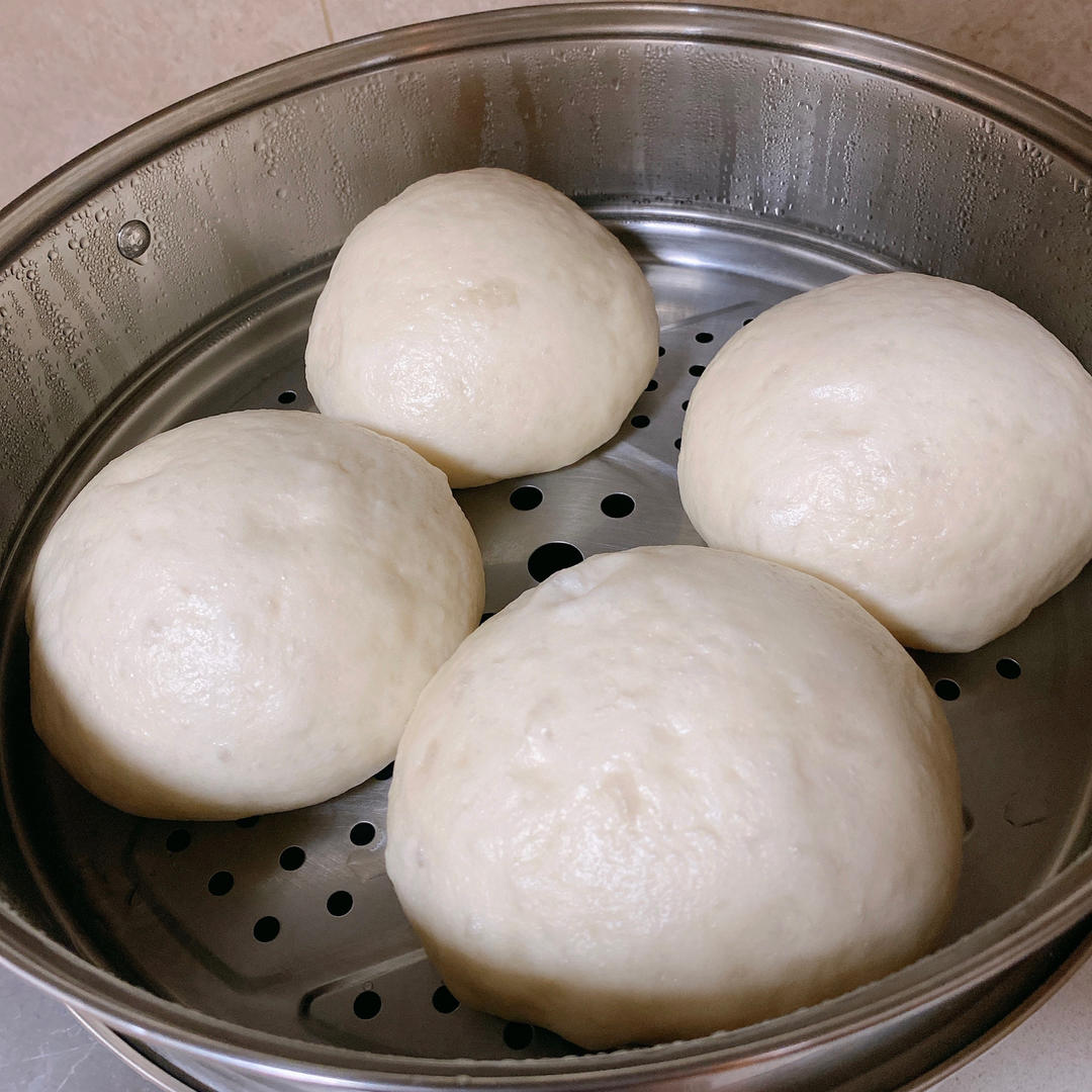 在面包机帮助下蒸馒头