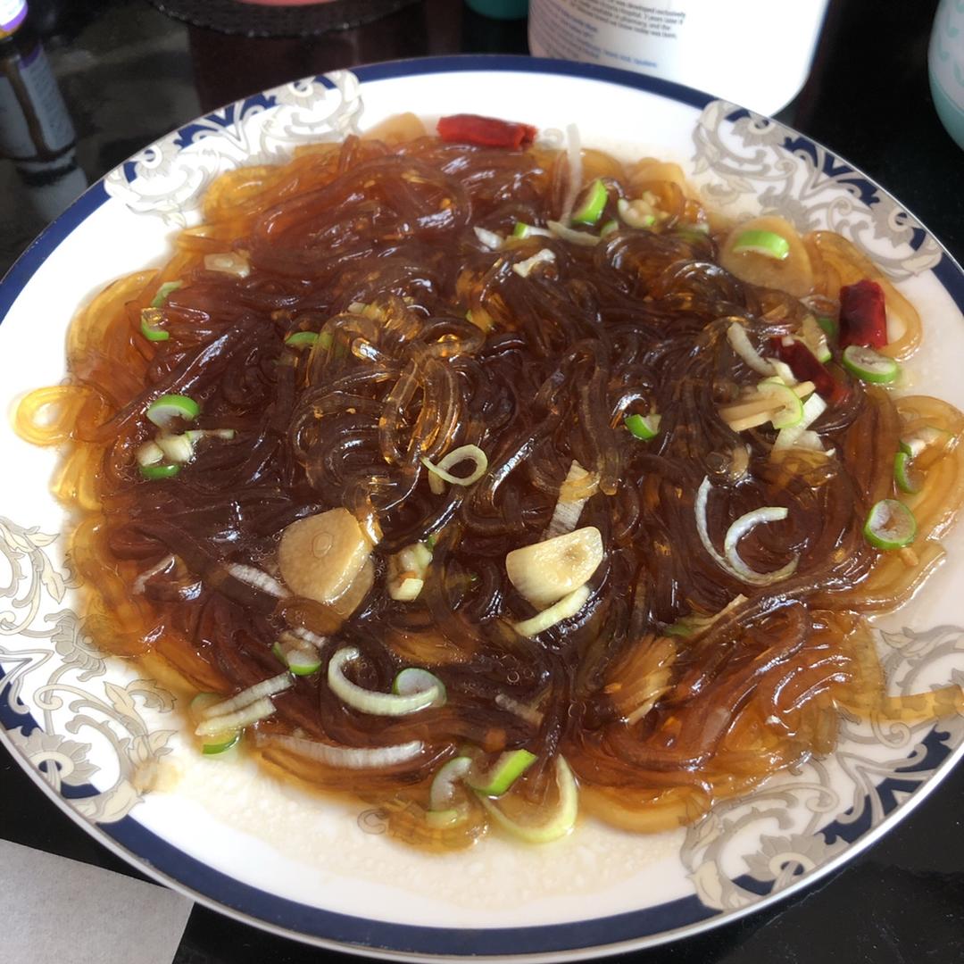 蚂蚁上树