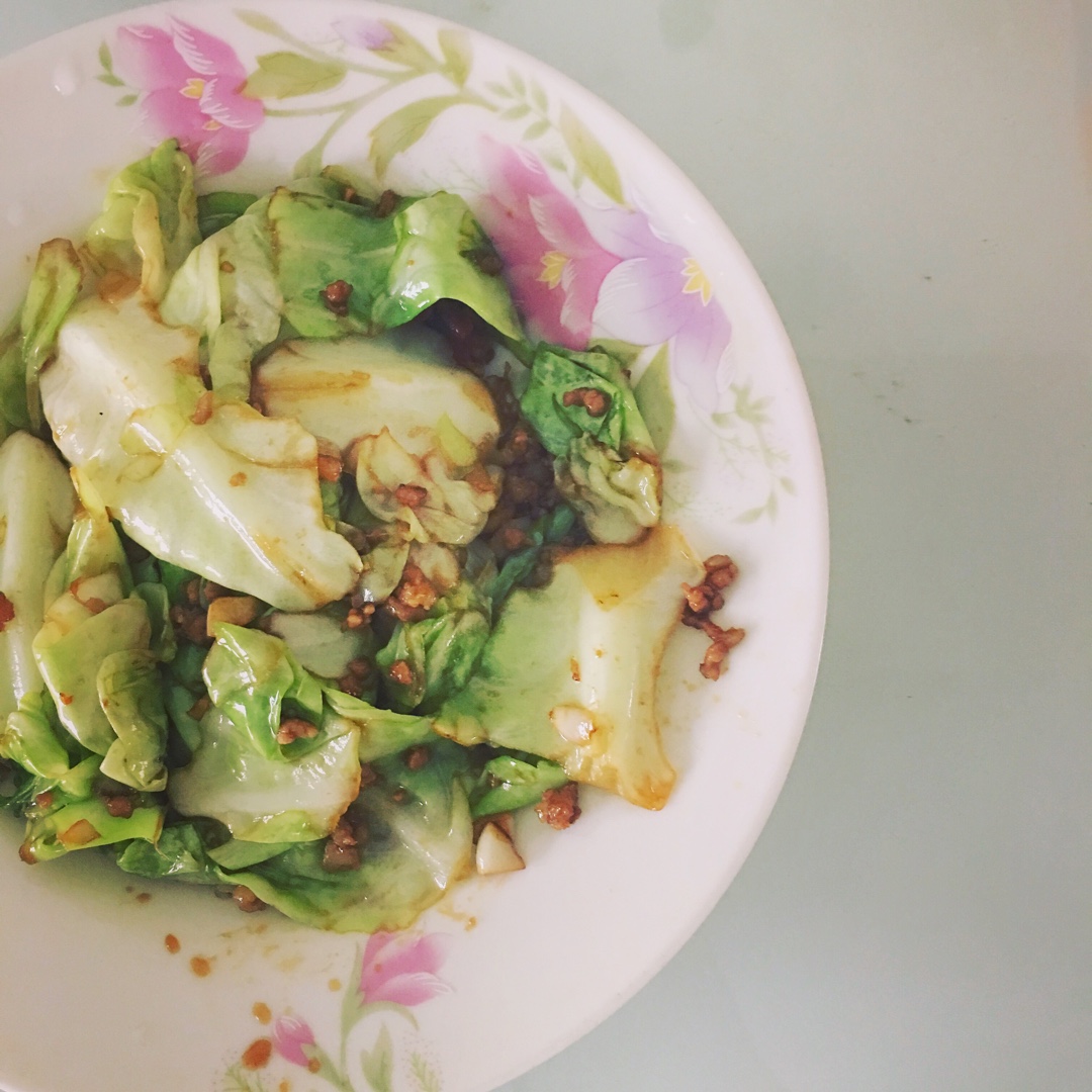 阿婆手撕包菜