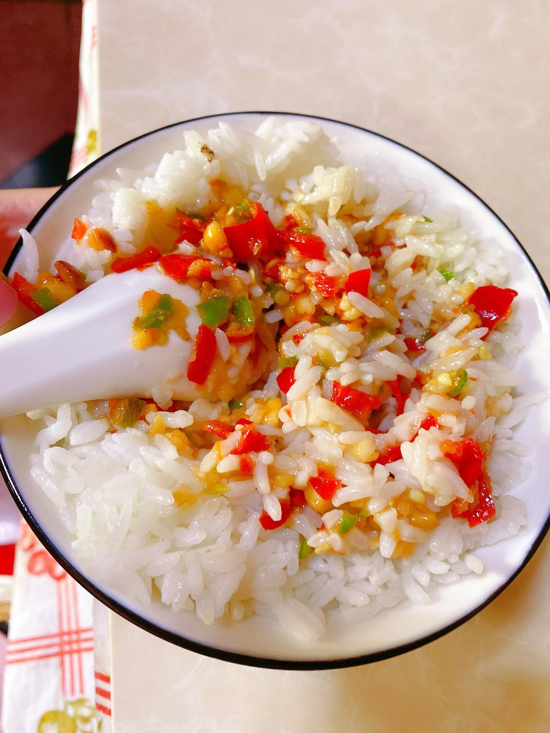 网红拌饭辣椒酱