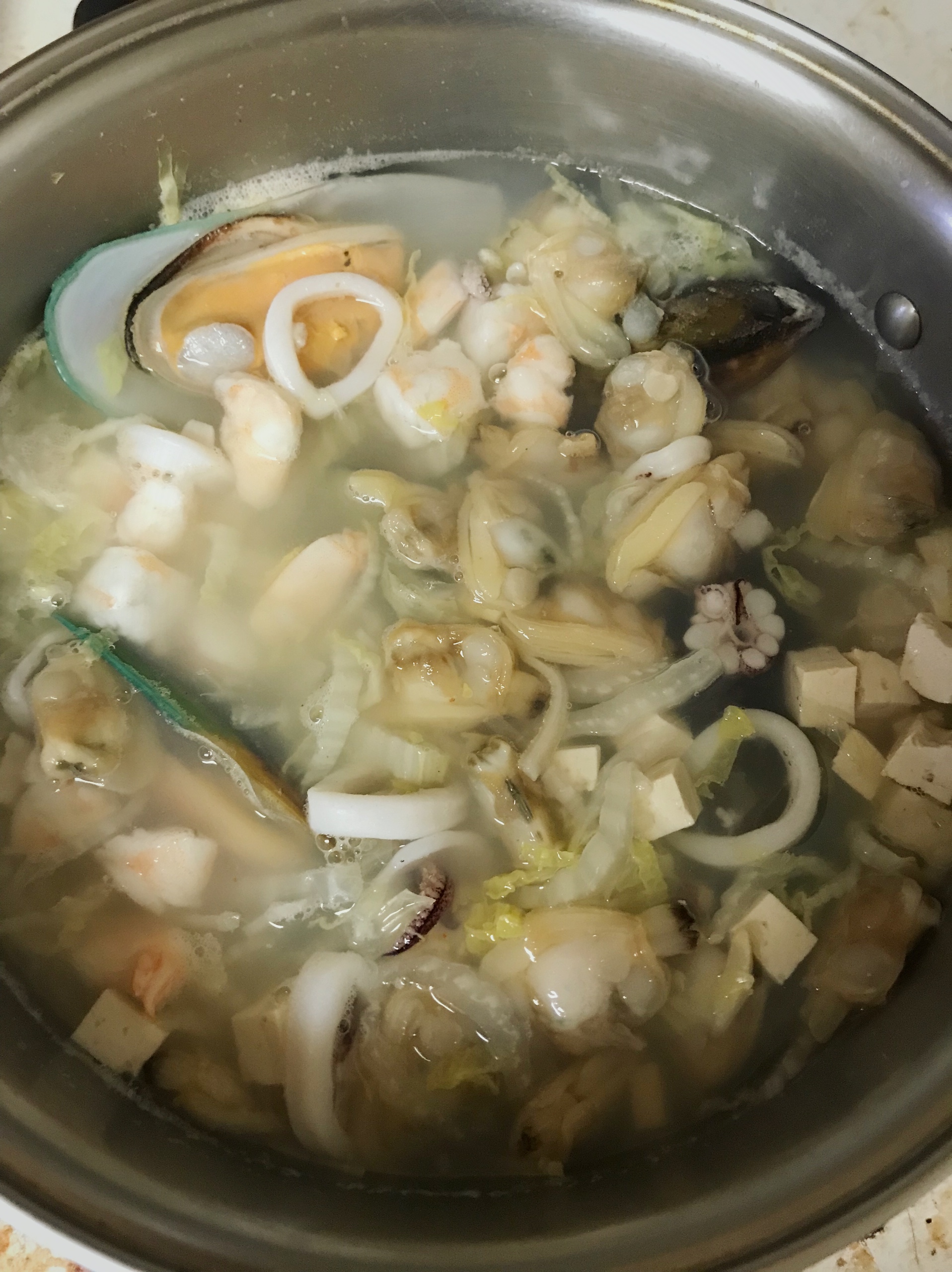 白菜豆腐海鲜汤