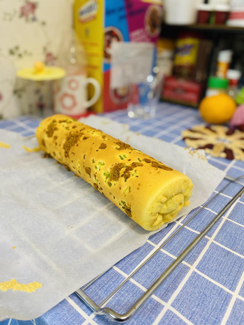 香葱肉松肥蛋糕卷～