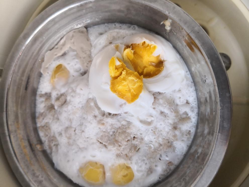简单又美味的咸鸭蛋蒸肉饼