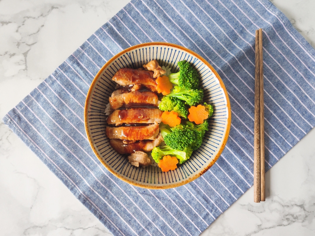 好吃到舔碗的照烧鸡排饭的做法 步骤4