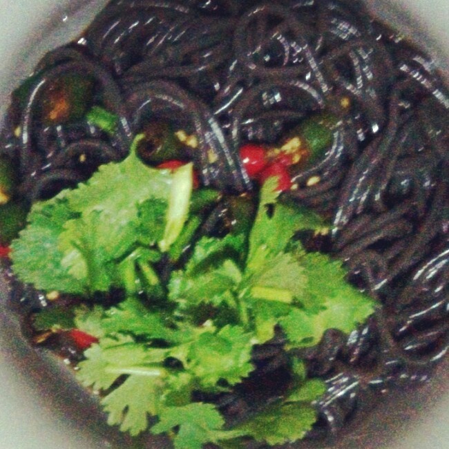 酸辣蕨根粉