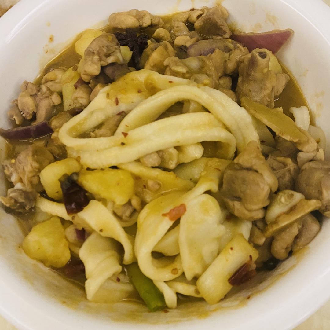 正宗新疆大盘鸡+裤带面