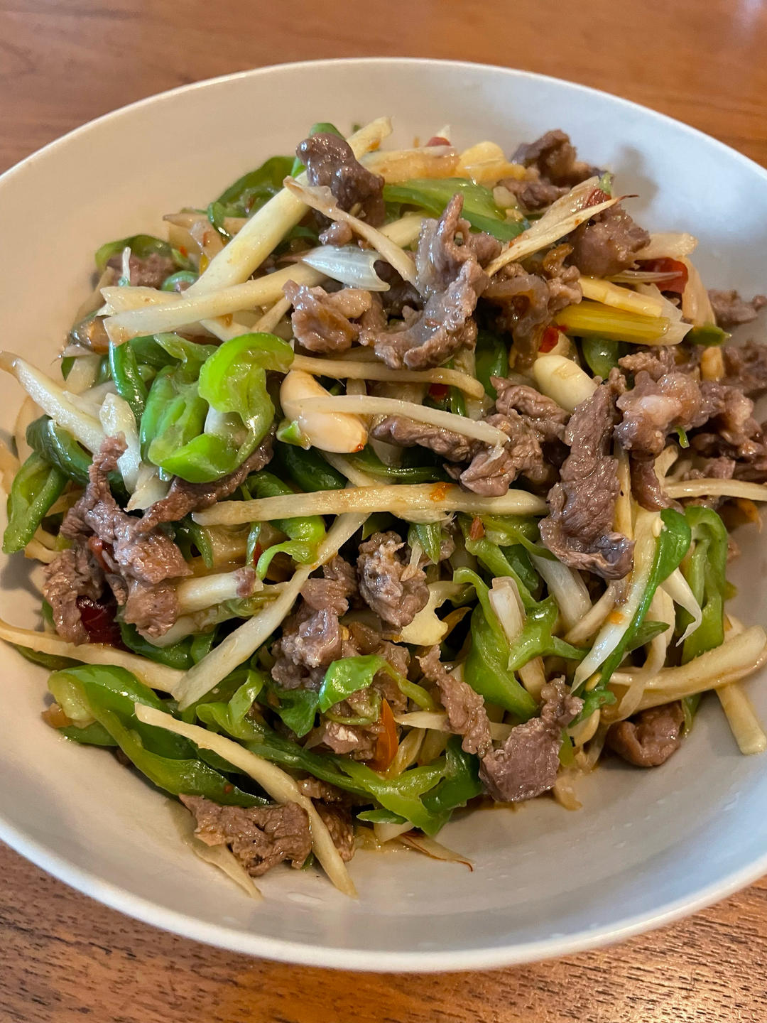 仔姜青椒炒牛肉
