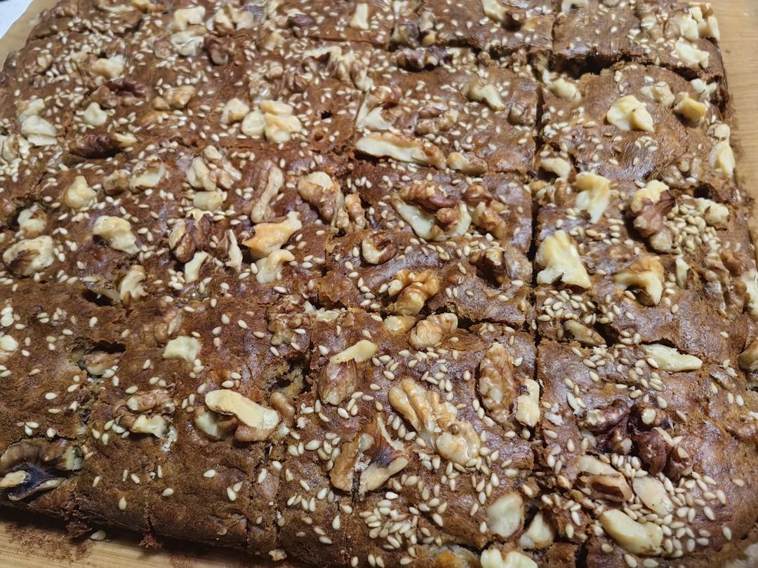 香蕉核桃蛋糕（低油少糖健康版）