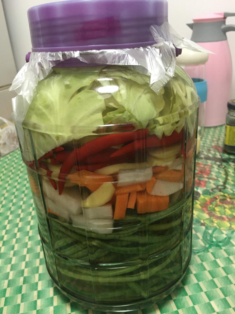 酸甜可口的泡菜（一晚即成）