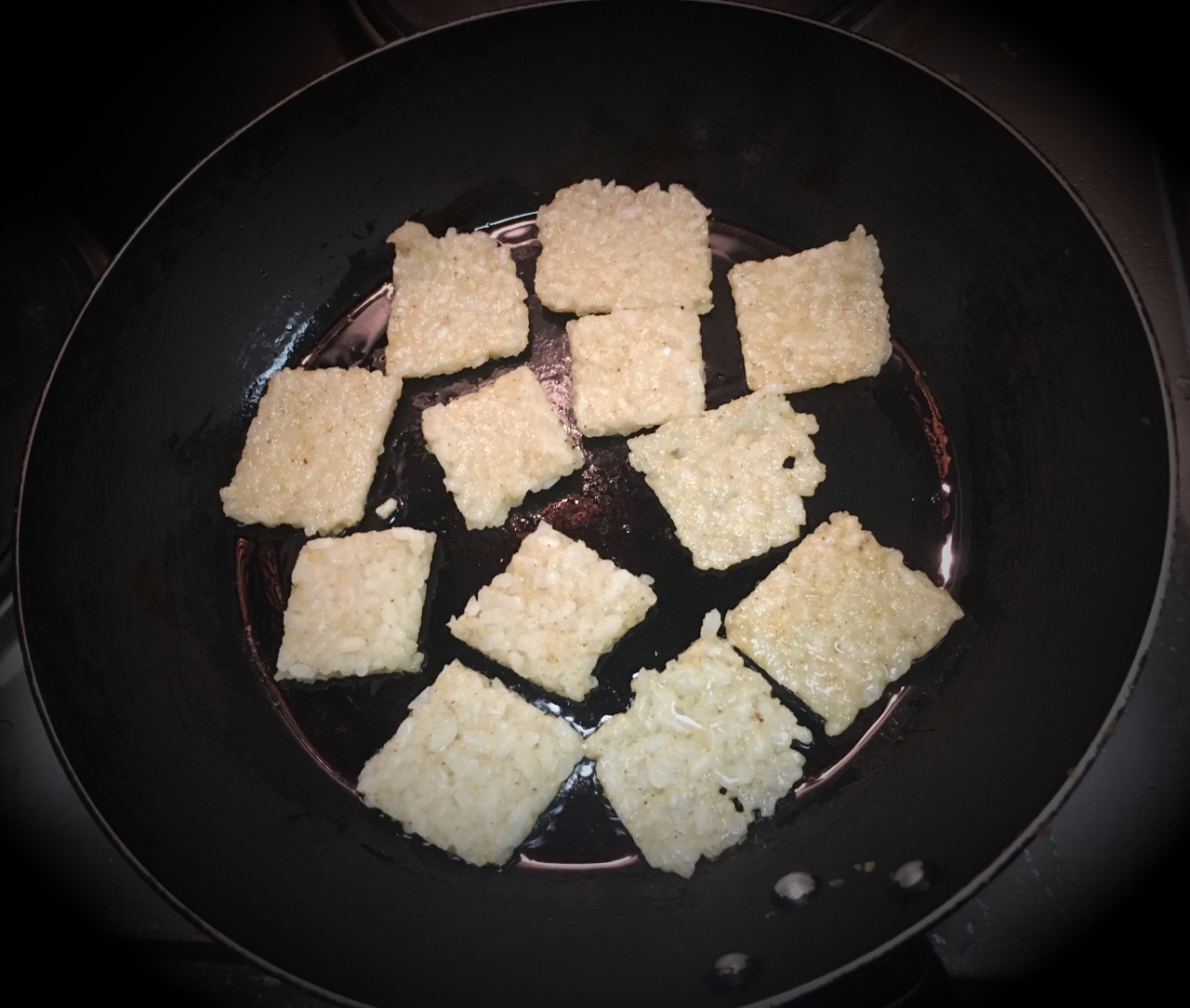 米饭锅巴的做法 步骤4
