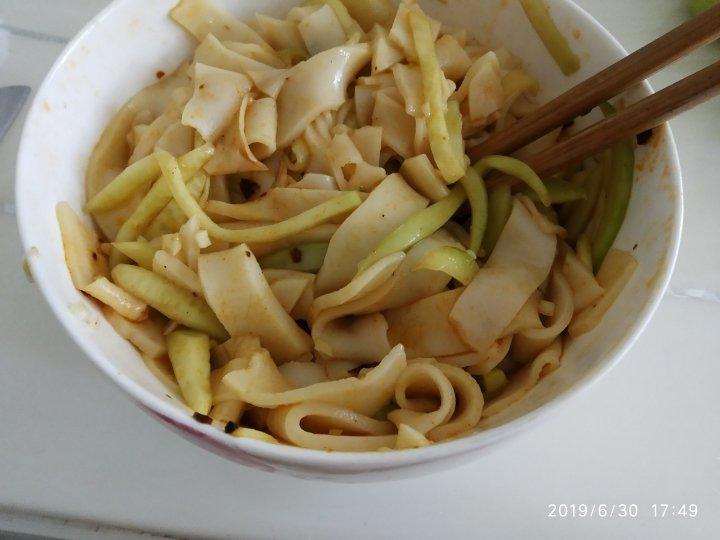 超简单零失败软和筋道滋味十足的凉皮