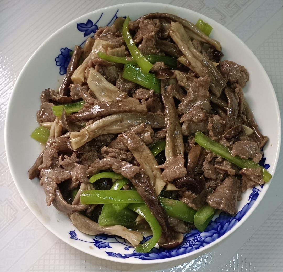 牛肉炒鹿茸菇