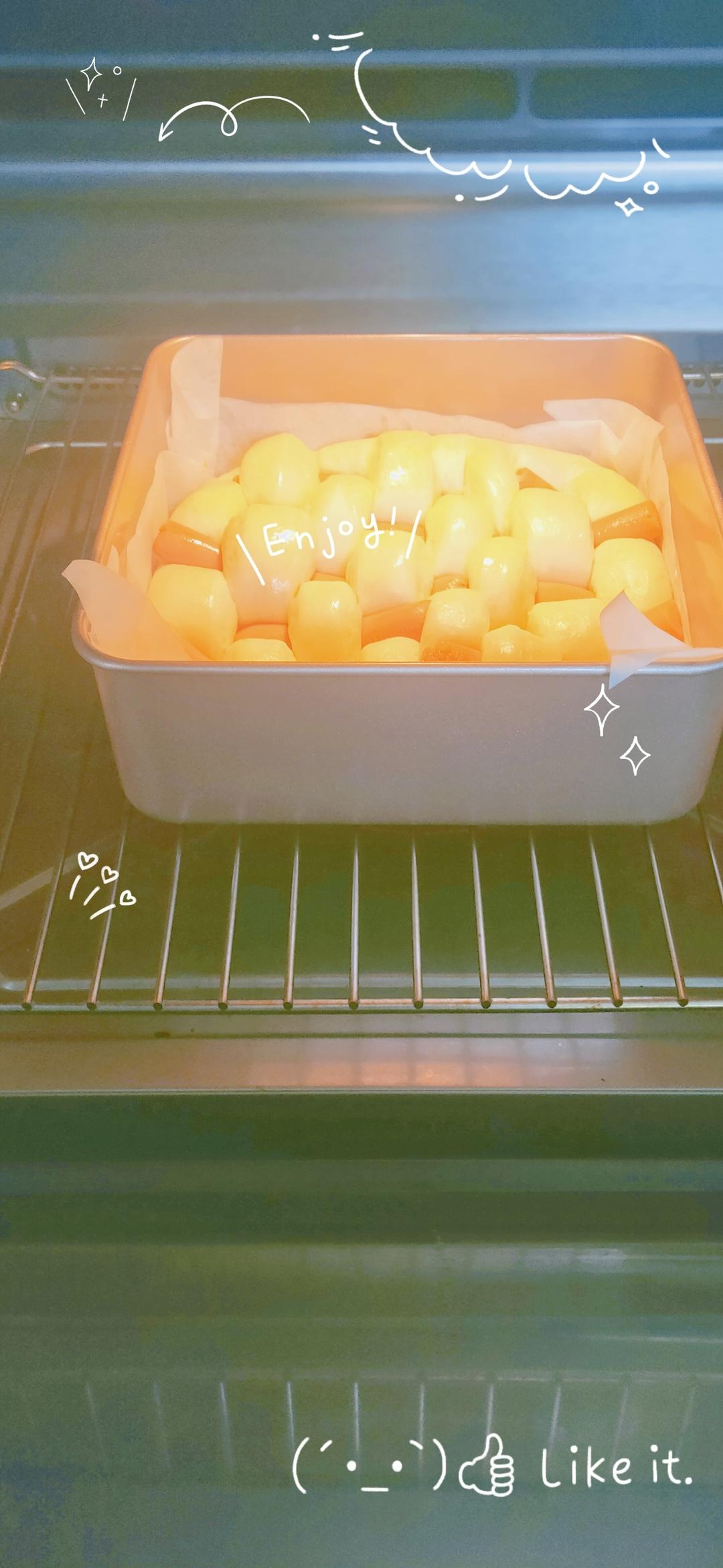 网格香肠面包