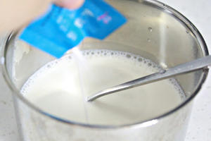 拉丝酸奶：抹不掉的丽江印记的做法 步骤2