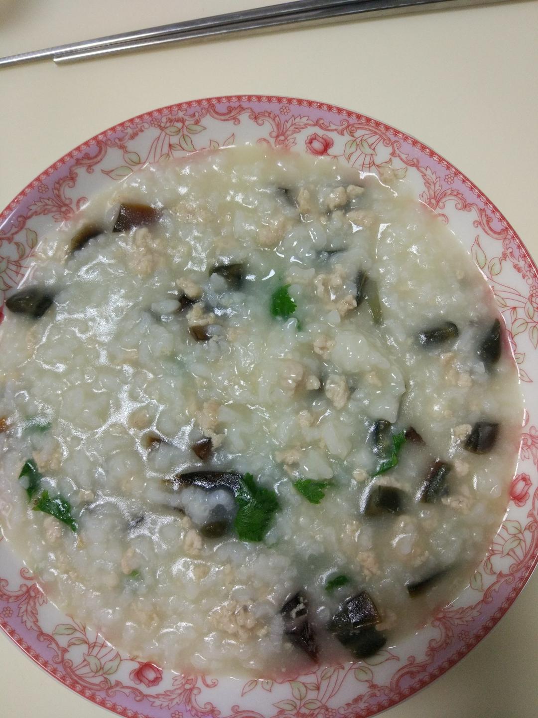 皮蛋瘦肉粥