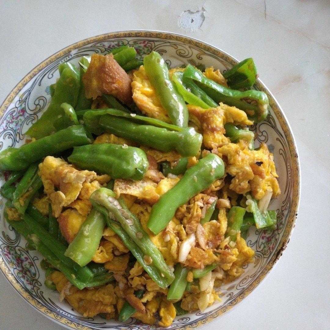 快手菜1:青椒炒鸡蛋