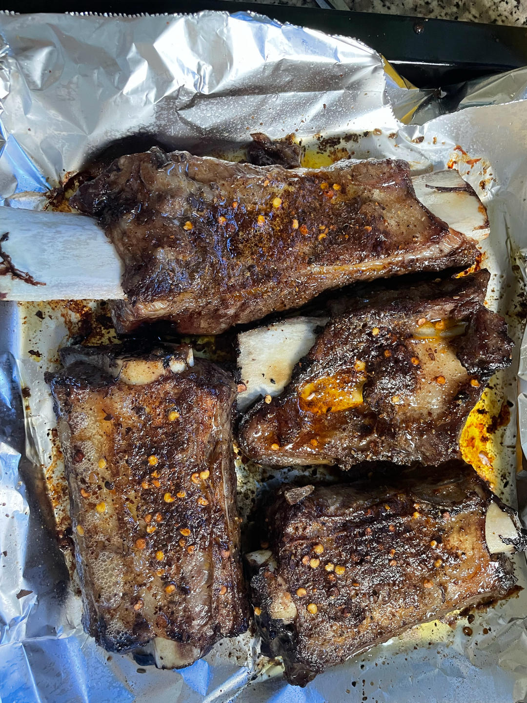 烤牛肋骨