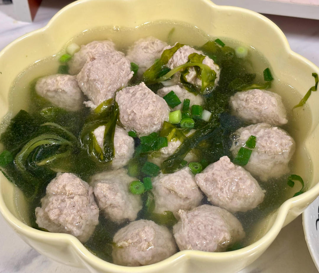 海带苗肉丸汤（复刻费大厨）