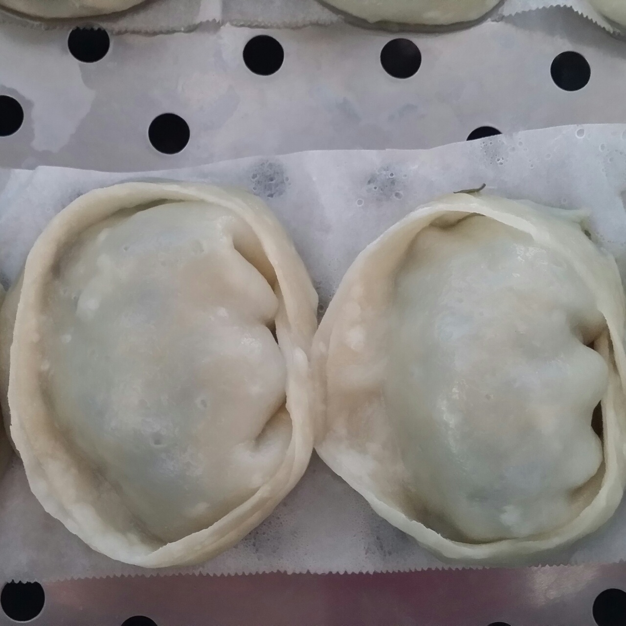 金银元宝蒸饺