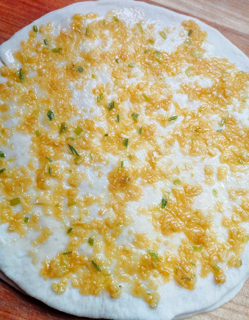 【小高姐】蒜香浓郁 造型优美 不用揉出手膜的面包