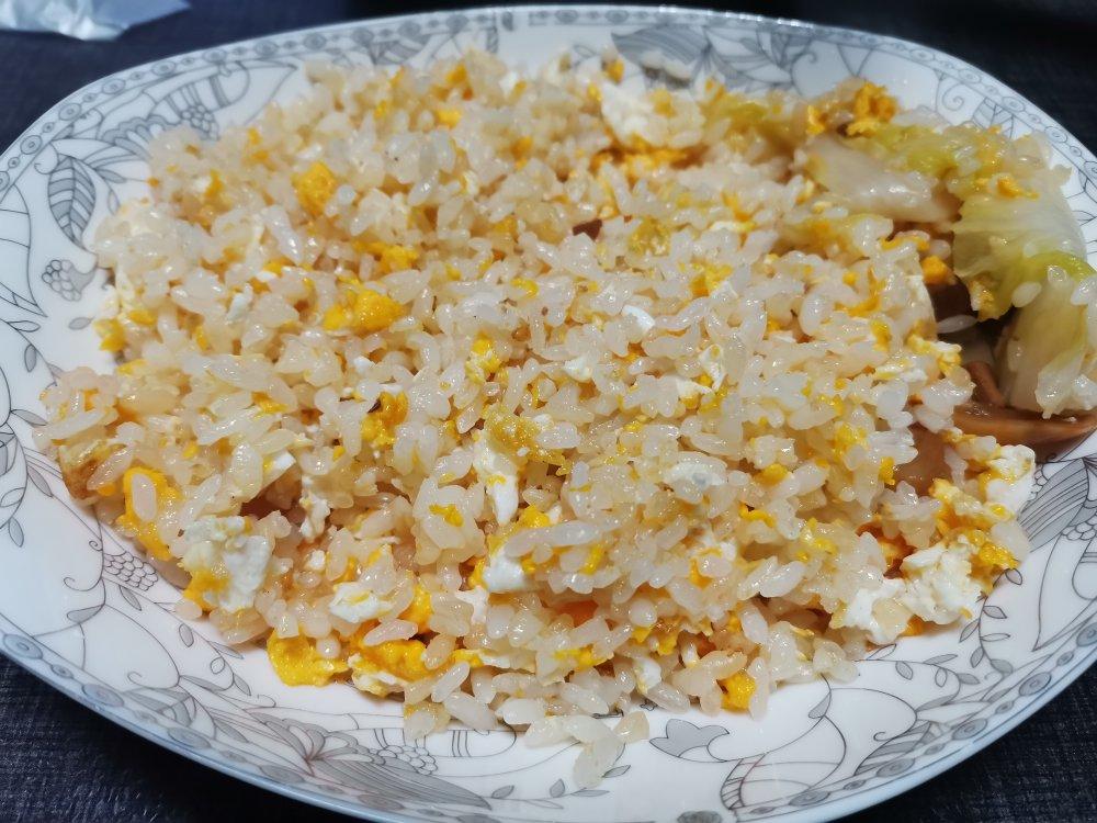 鸡蛋炒饭