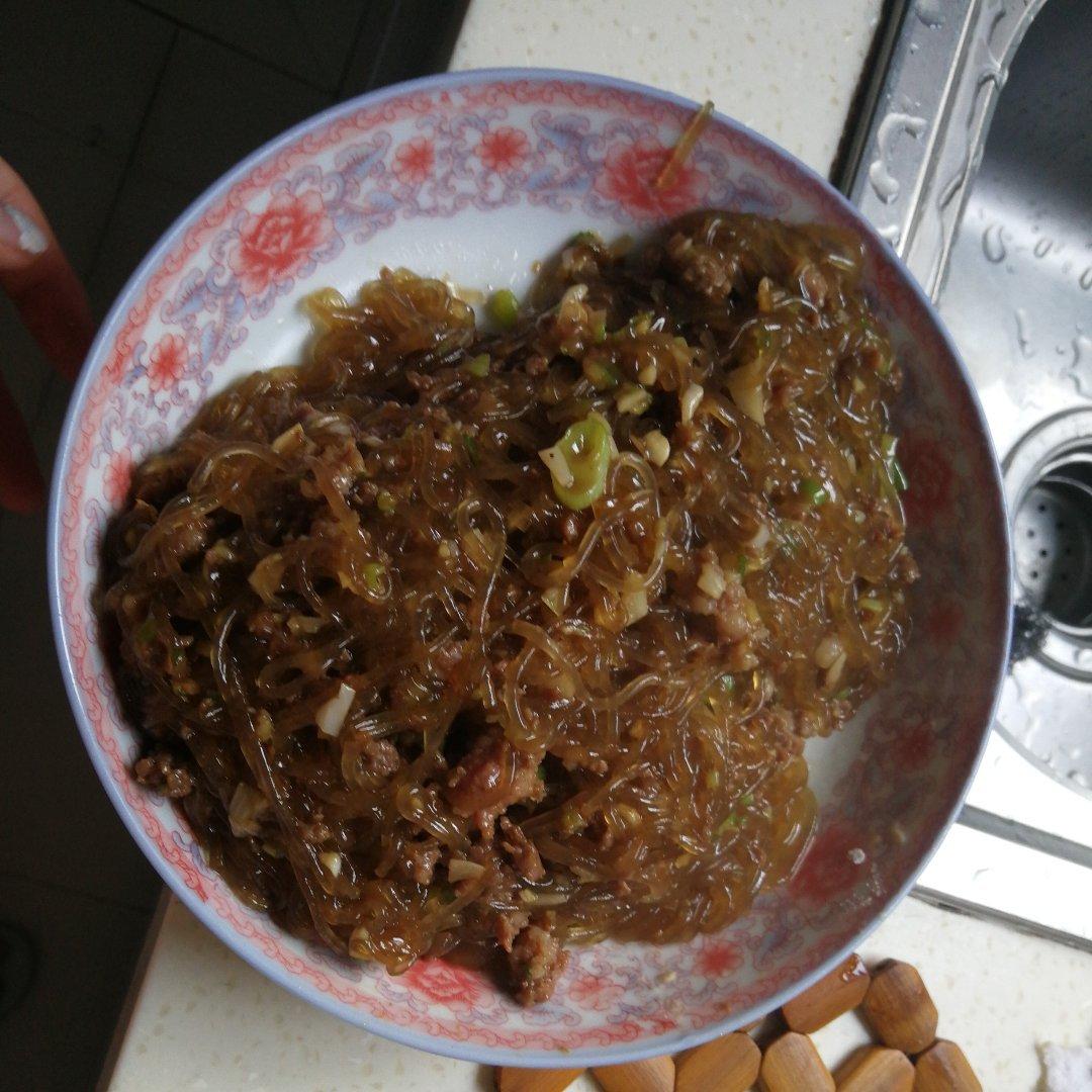 蚂蚁上树