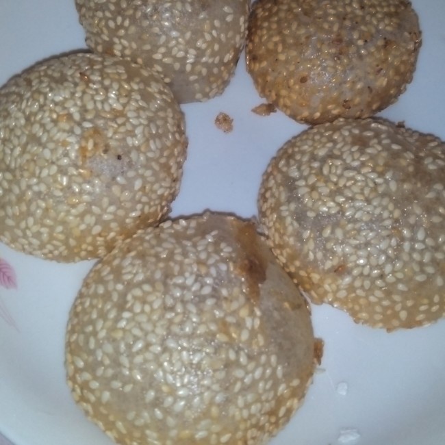 空心芝麻球