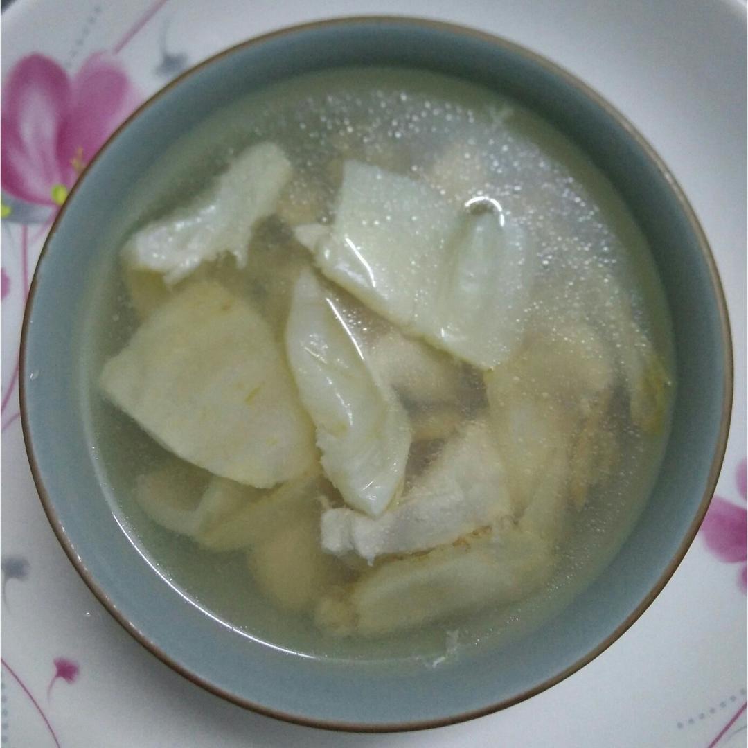 花胶海椰皇煲鸡汤