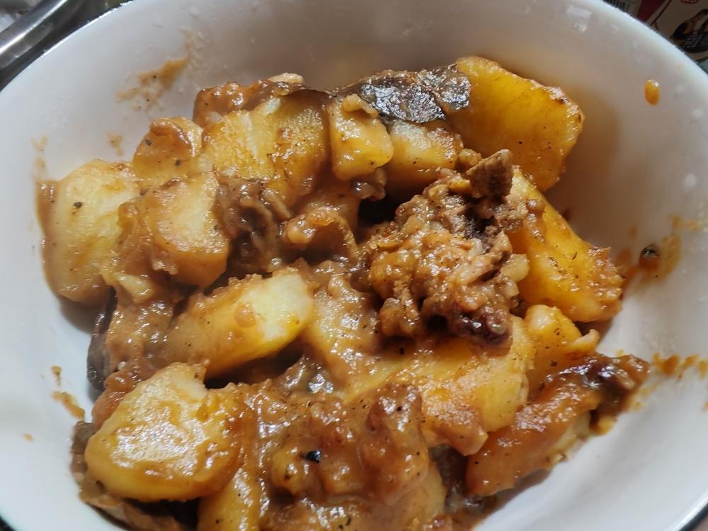 简易版土豆炖排骨
