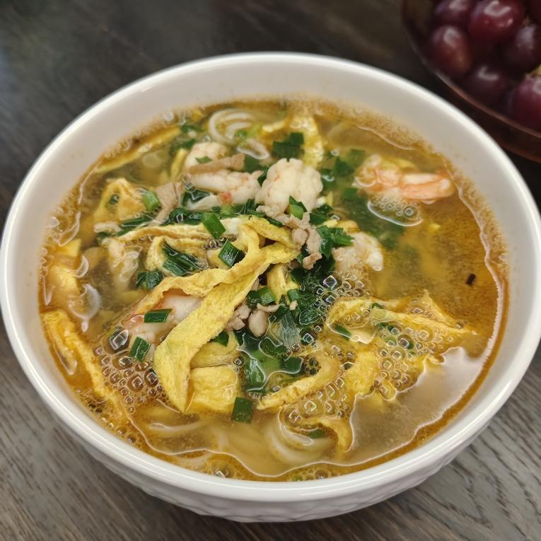 青岛传统大虾面的做法