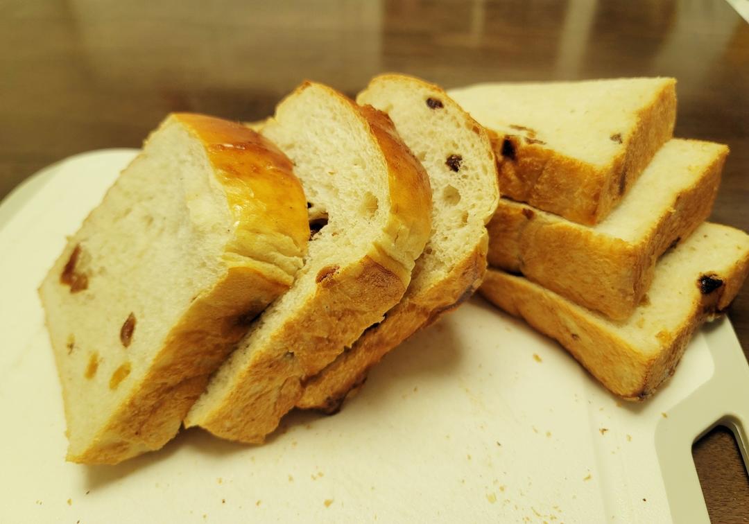 葡萄干柔软拉丝吐司