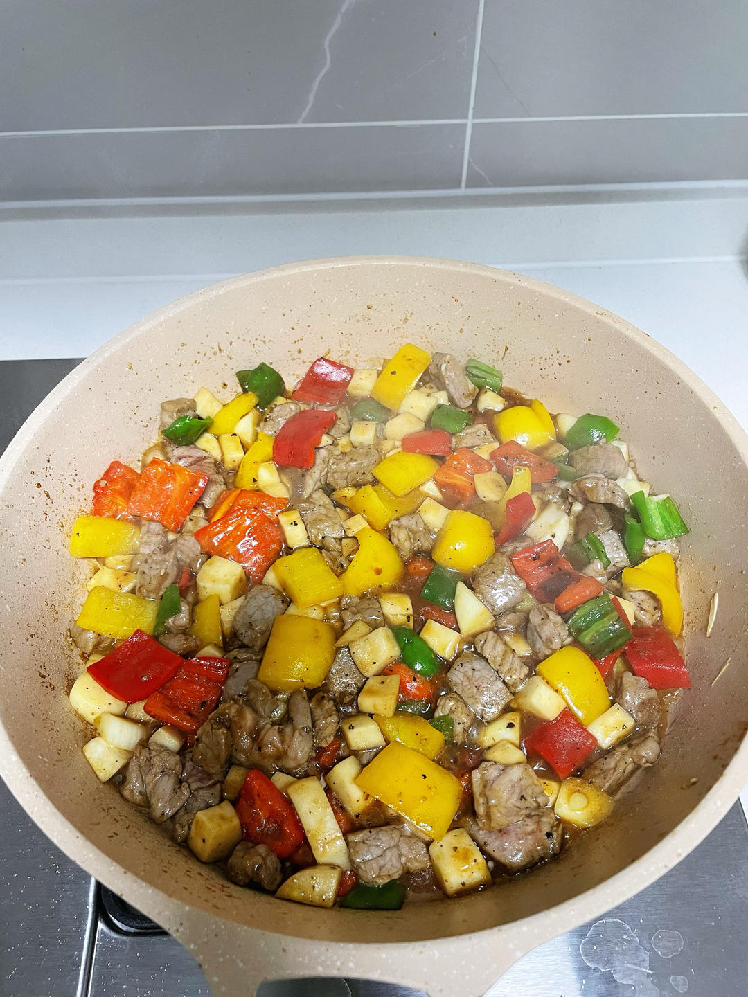 牛扒炒杏鲍菇
