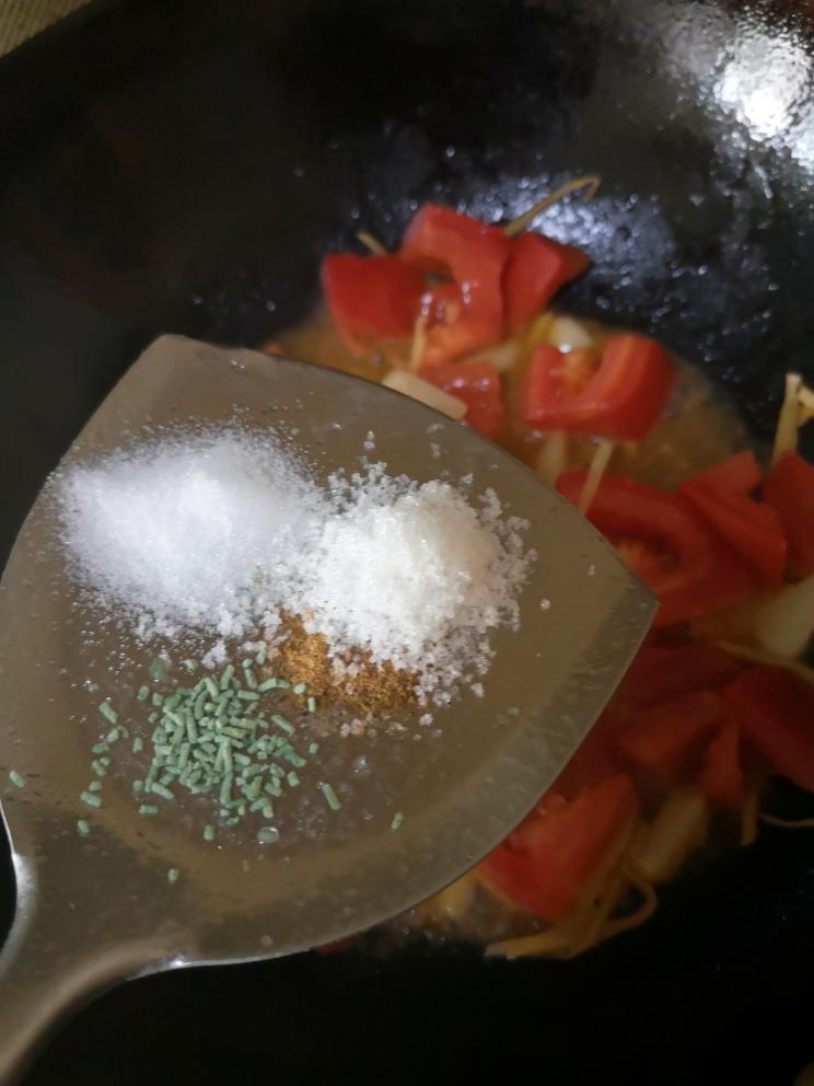西红柿冻豆腐