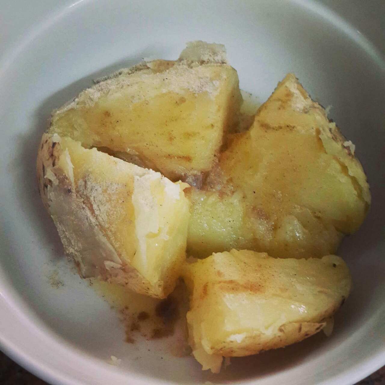 科达·布莱克的超快手烤土豆（微波炉/烤箱）