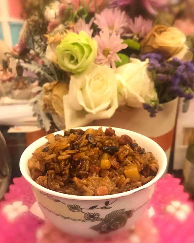 电饭锅版香菇腊肠饭