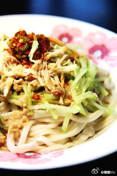 鸡丝凉面