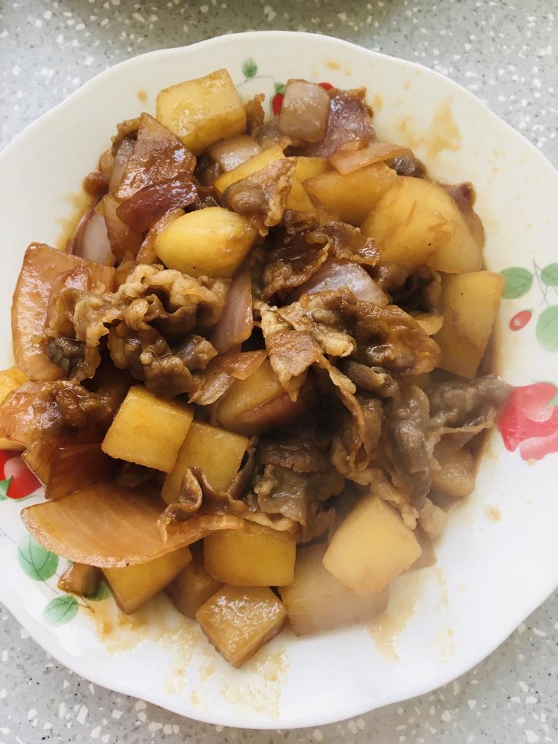 好吃到舔碗底的土豆肥牛拌饭