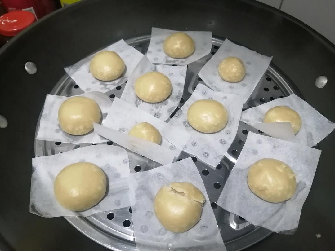 新手做馒头也能100%成功——附上非常详细的视频步骤（一次发酵法）