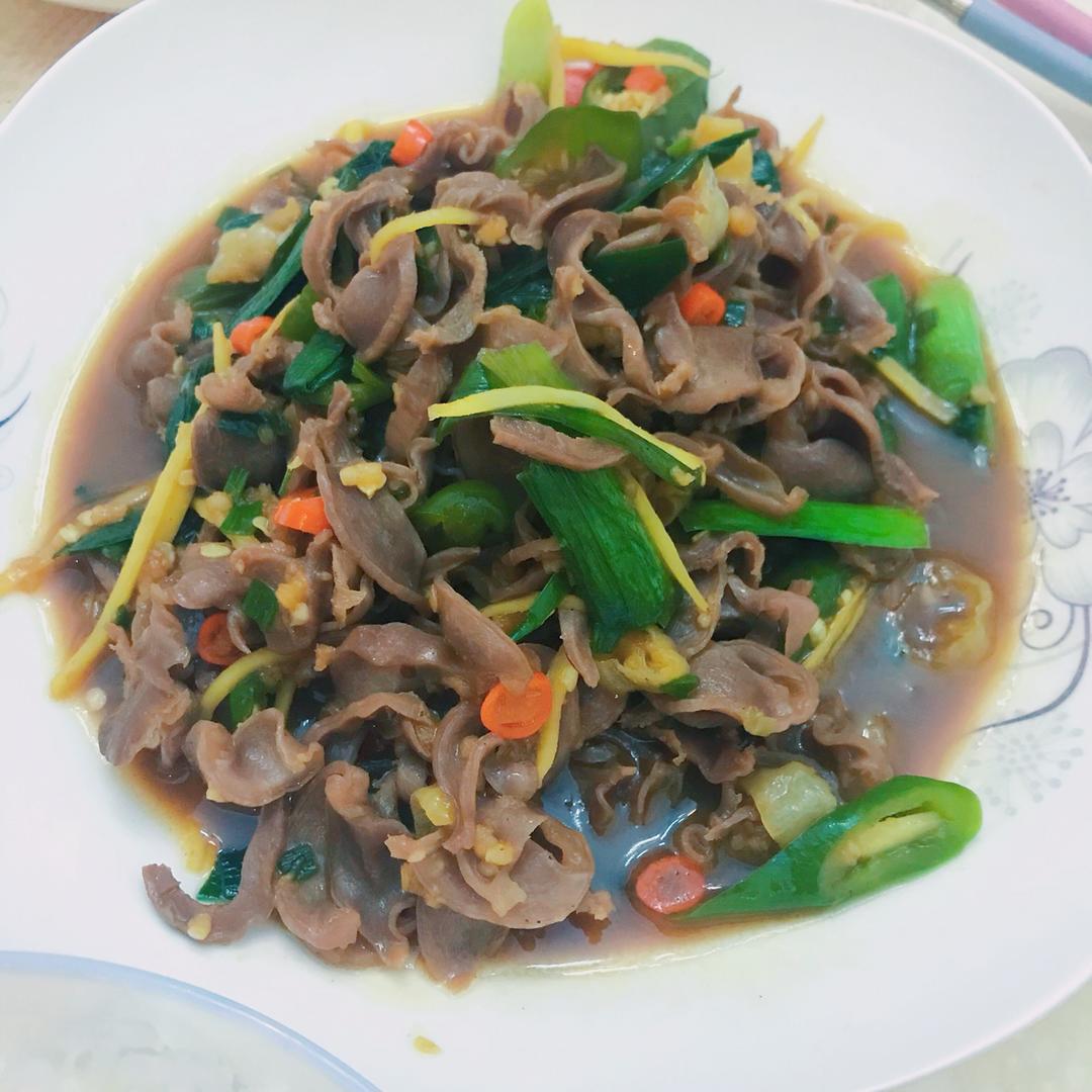 爆炒香辣鸡杂