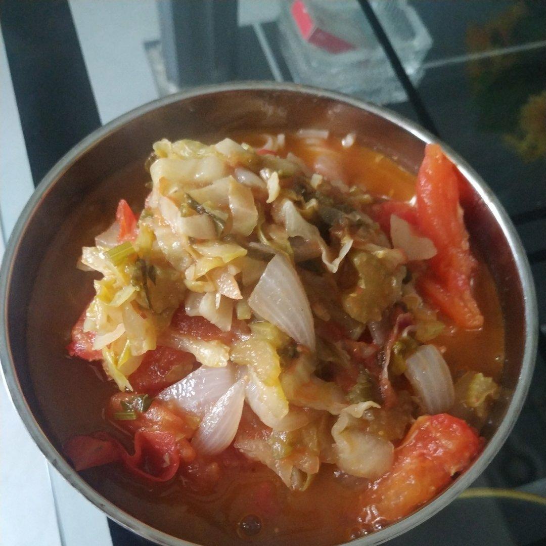 酸汤面之——番茄酸菜面（泡菜）