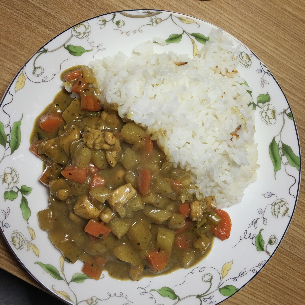 零失败日式咖喱鸡肉饭！！最正宗日本家庭做法！简单又好吃！