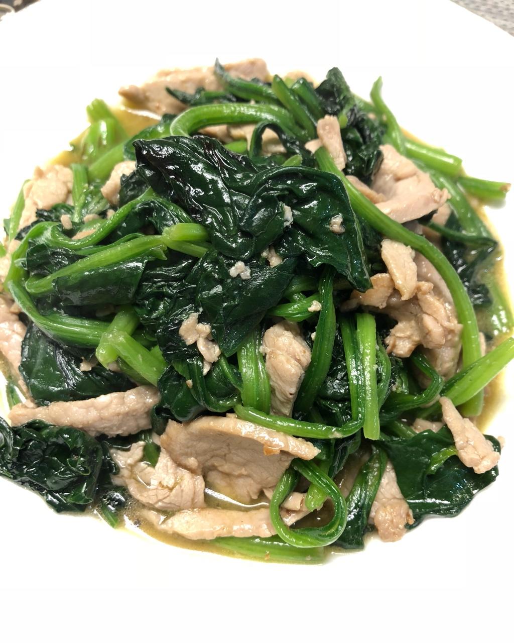 jasmin72做的肉炒菠菜