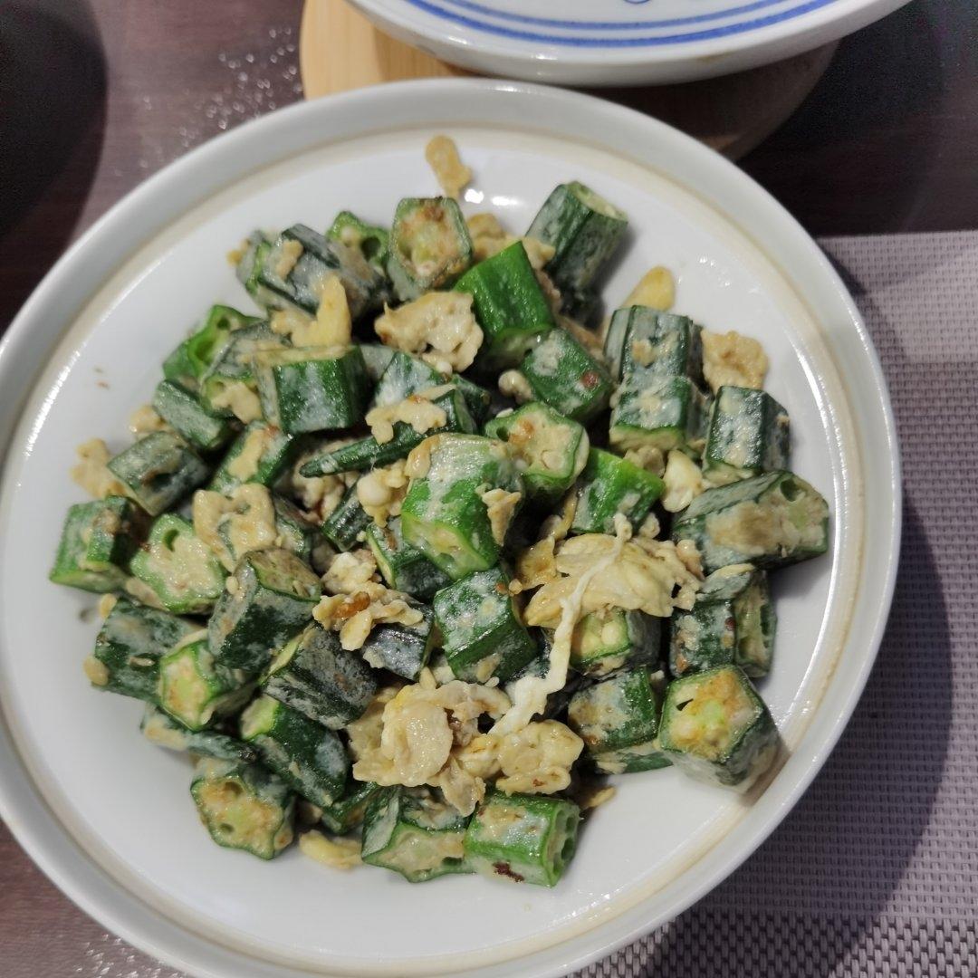 孩子最爱吃的秋葵炒蛋