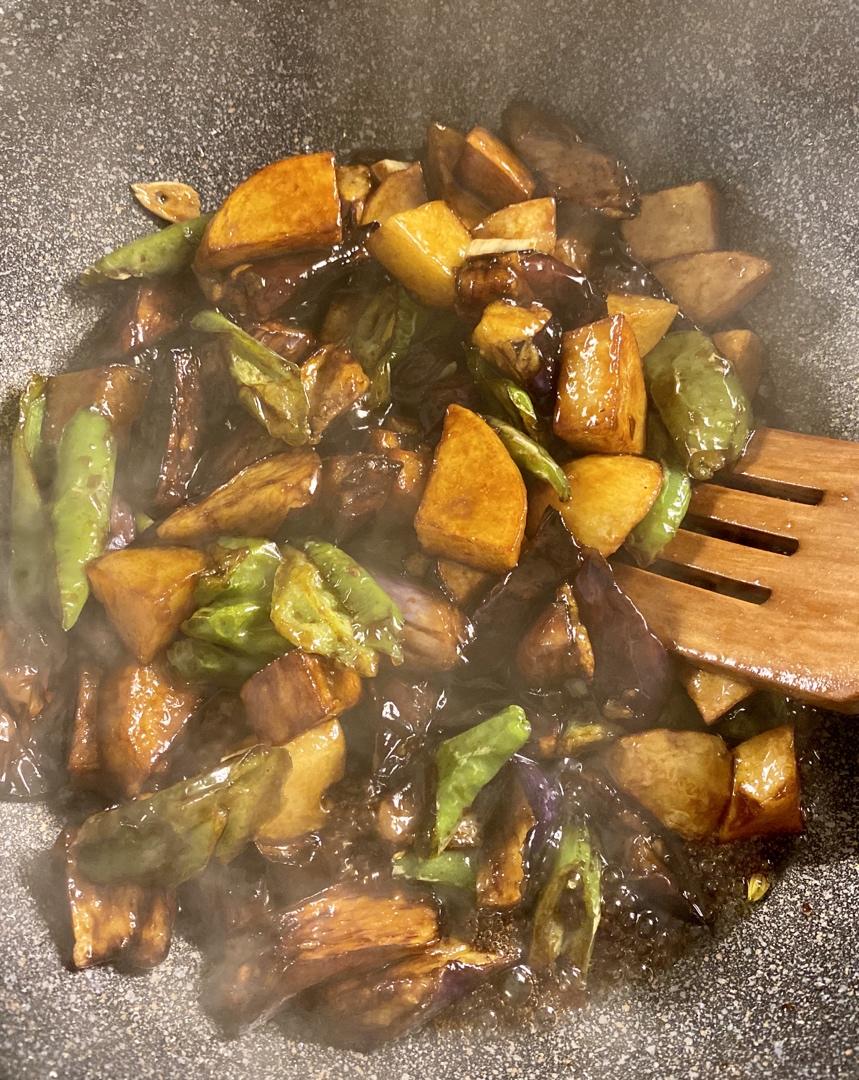 超级下饭的地三鲜
