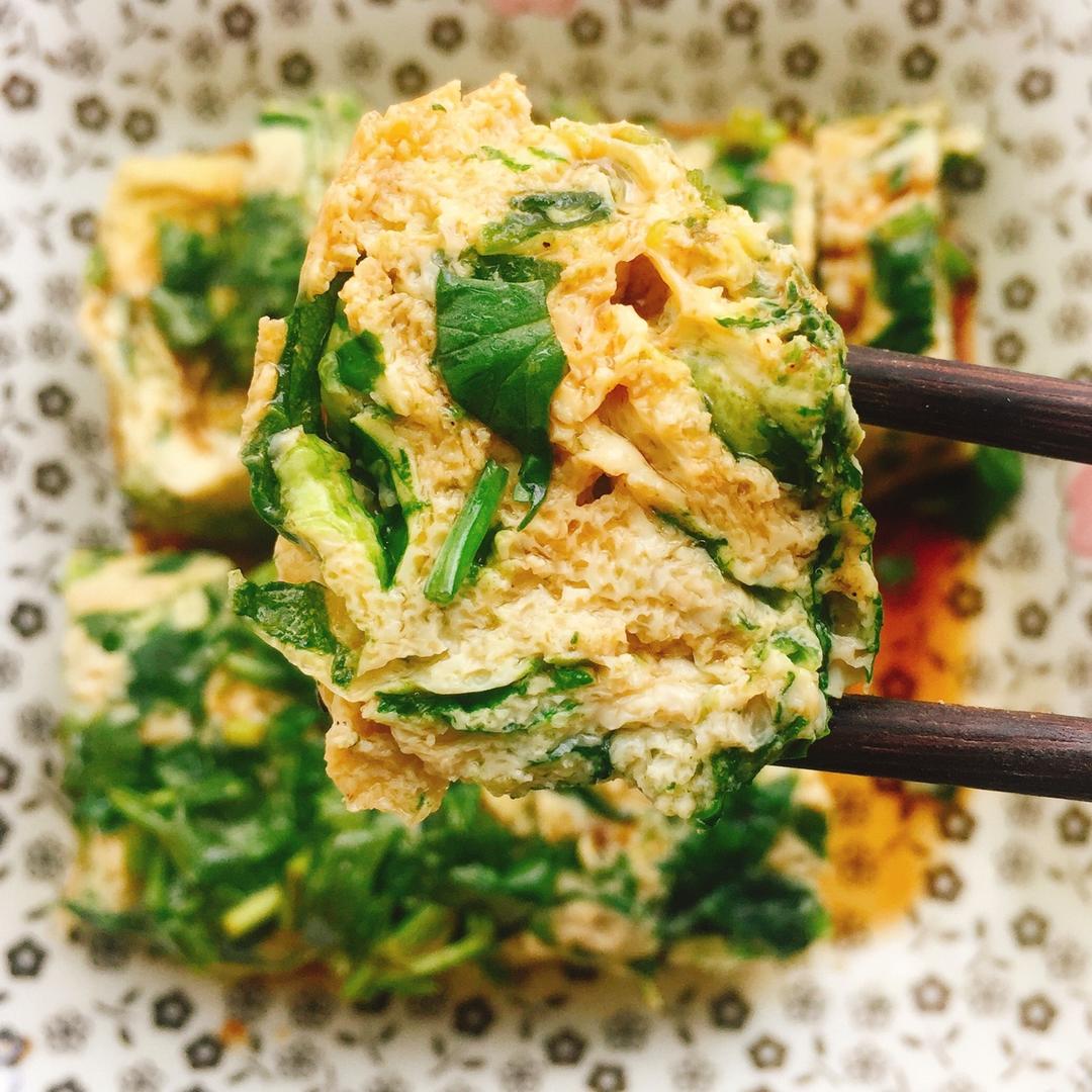 蘸汁菠菜鸡蛋糕——春季养生多吃菠菜