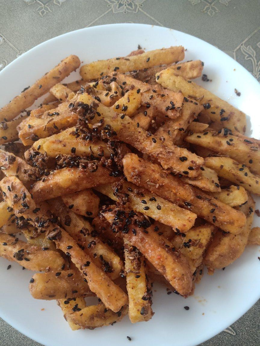 夏日的家常菜2～椒盐土豆条