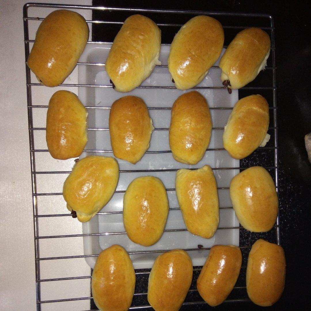 炼乳蜜豆面包卷